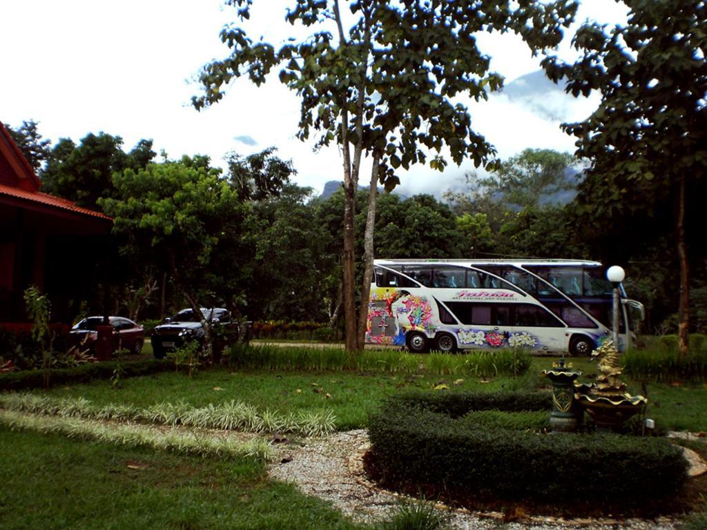 Khunnam Rimtarn Resort Mae Sai Exterior photo